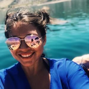 Meet your Posher, Telia